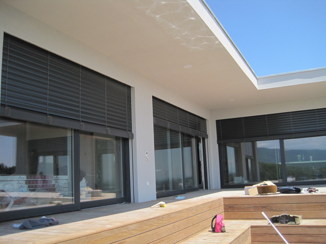 Svizzera. Génolier. Casa indipendente 200 m2